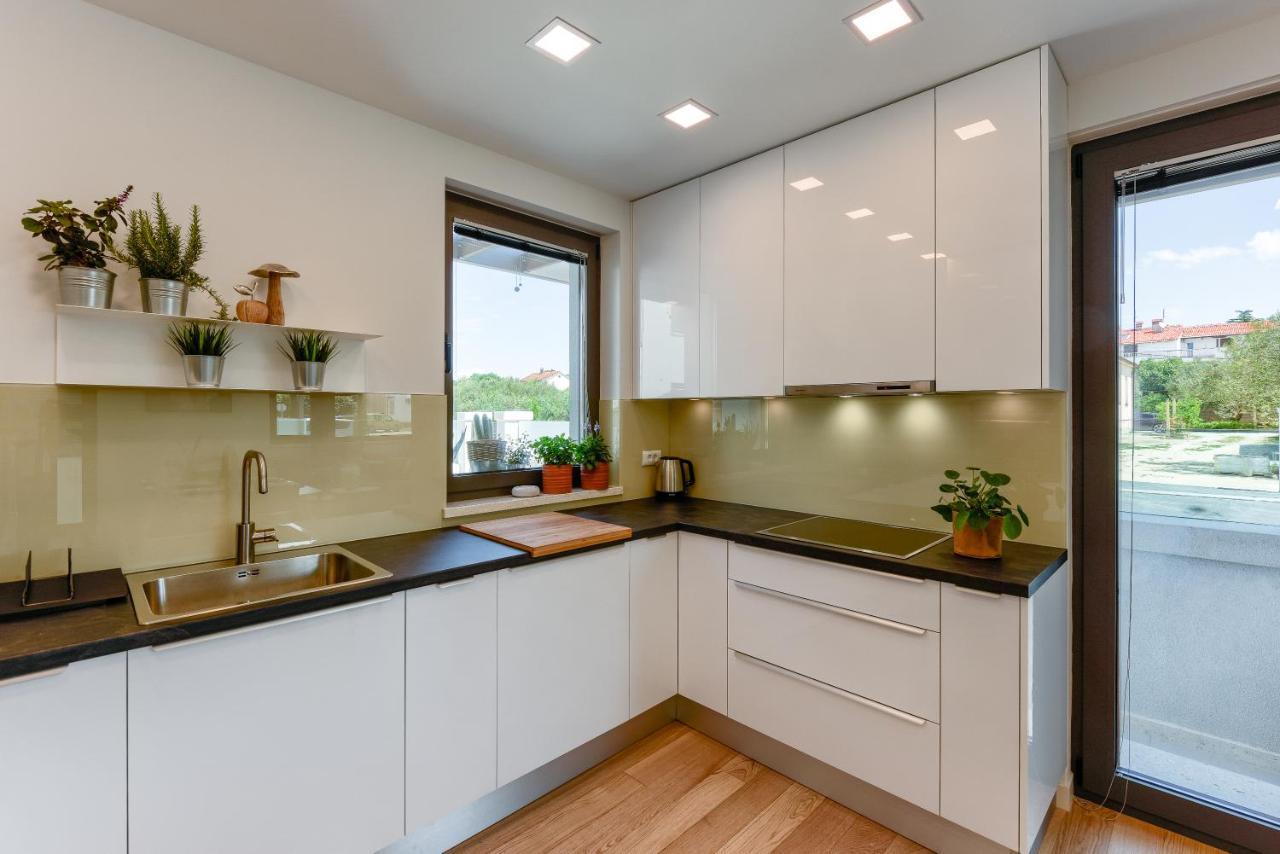 Apartment Lunula