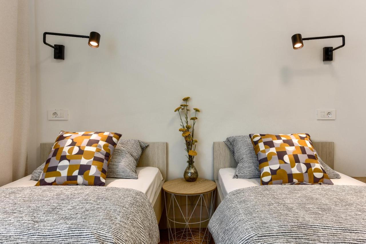 Apartment Lunula