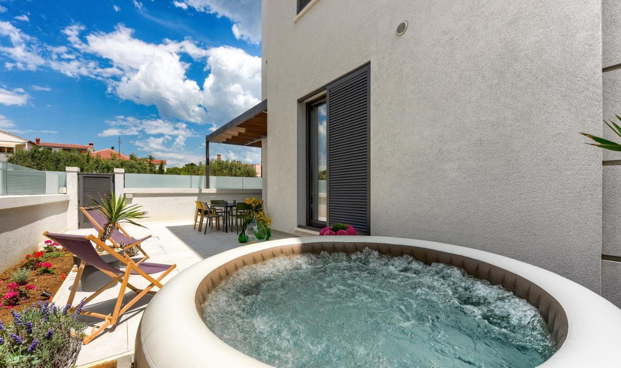 Apartment Lunula